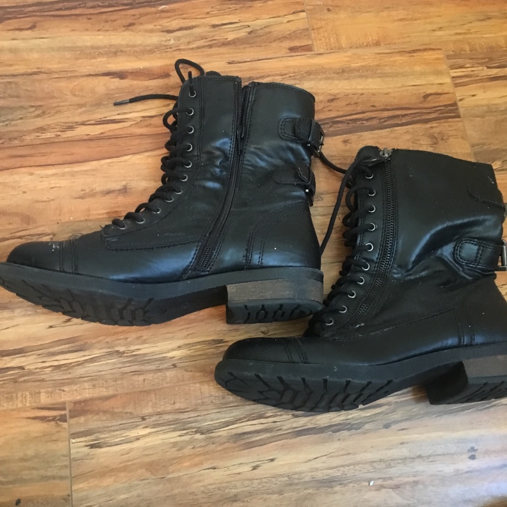 Black boots